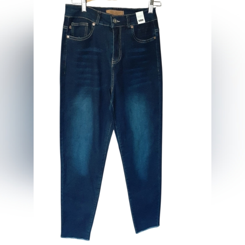Judy Blue NWT, Dark Blue Wash Jeans.  Size S